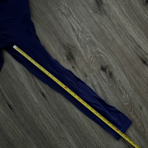 Lululemon align legging 8 purple deep - Picture 4 of 7